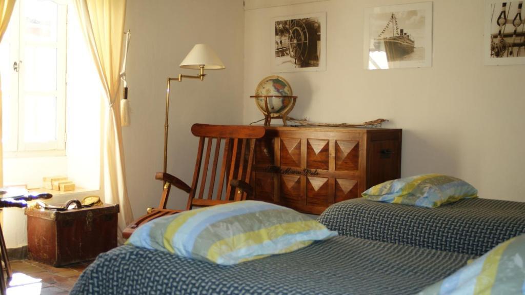 Demeure De Digoine "Chambre D'Hotes" Bourg-Saint-Andéol Habitación foto